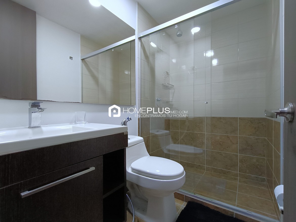 ALQUILER APARTAMENTO AMOBLADO EL POBLADO, CASTROPOL, VANCOUVER A102