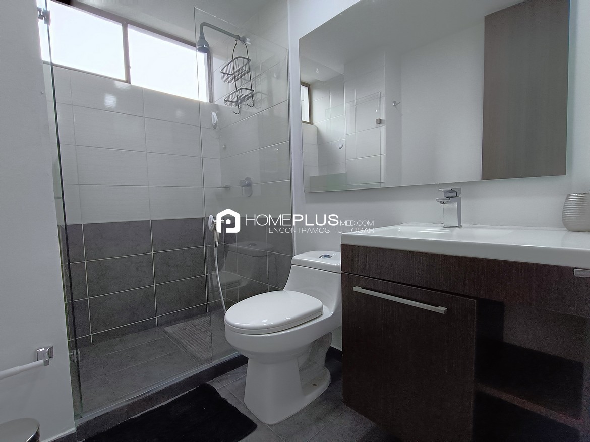 ALQUILER APARTAMENTO AMOBLADO EL POBLADO, CASTROPOL, VANCOUVER A102