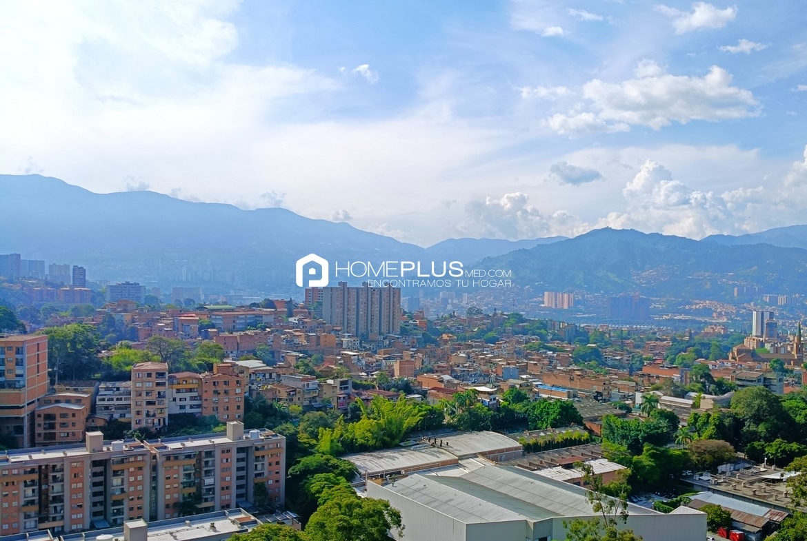 Apartamento En Arriendo En Envigado, Camino Verde. Montevento 1803. C253