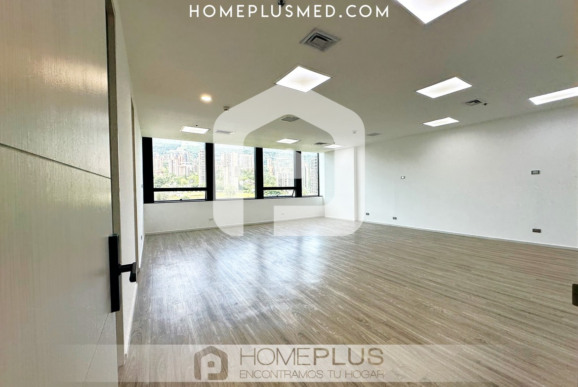 OFICINA ARRIENDO SQUARE INEXMODA MILLA DE ORO POBLADO, C167 (1)