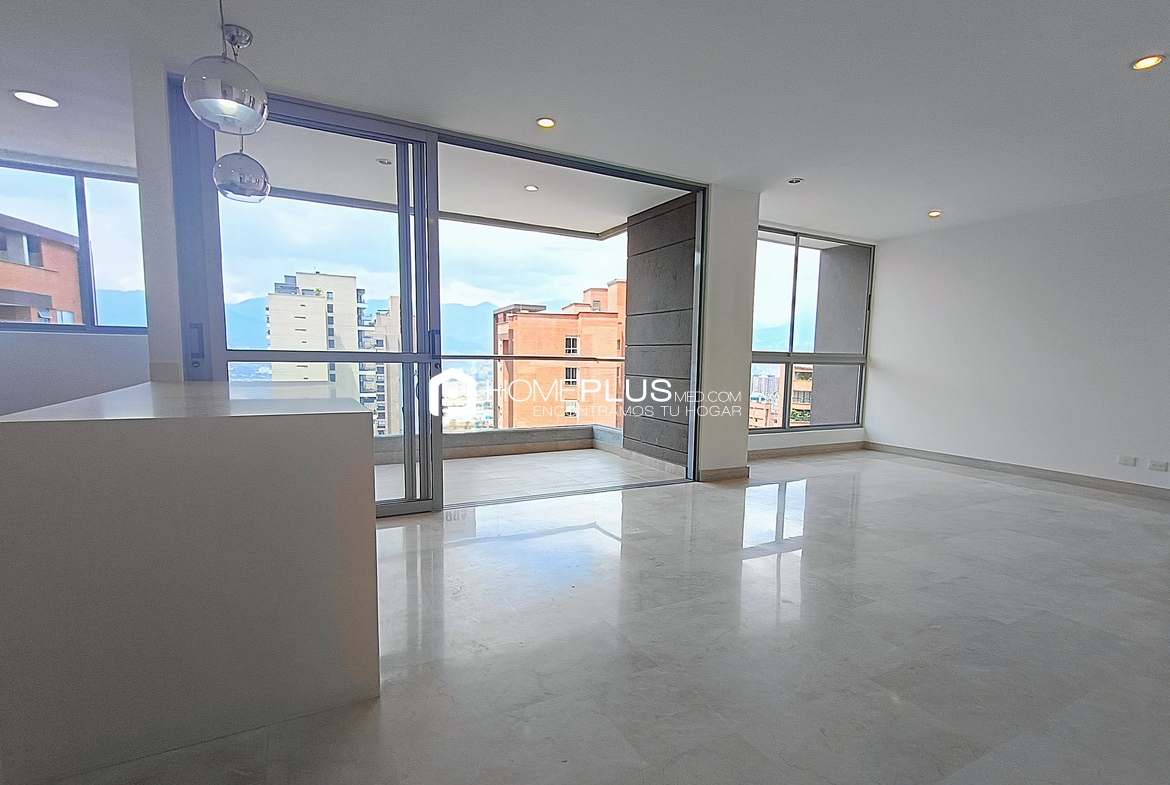 Apartamento en Alquiler En El Poblado, Castropol. Lalik C178 (1)