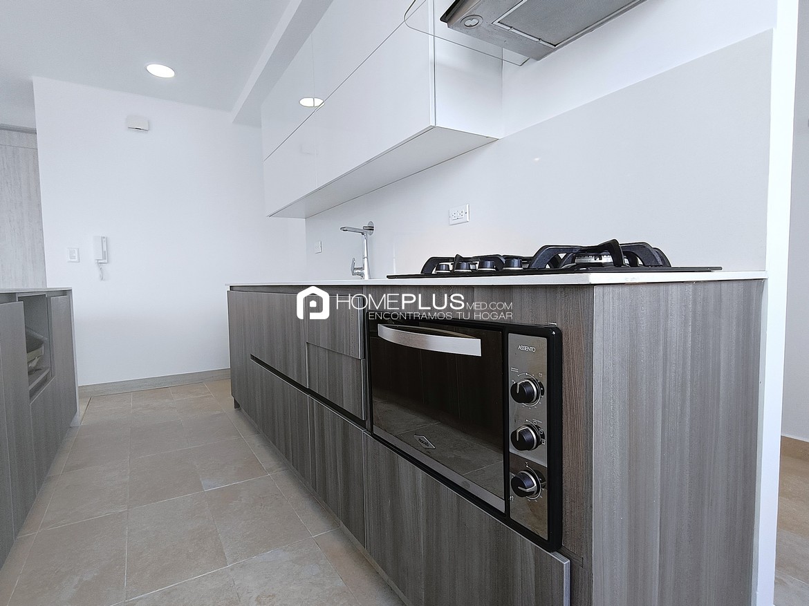 Apartamento en Alquiler En El Poblado, Castropol. Lalik C178 (6)