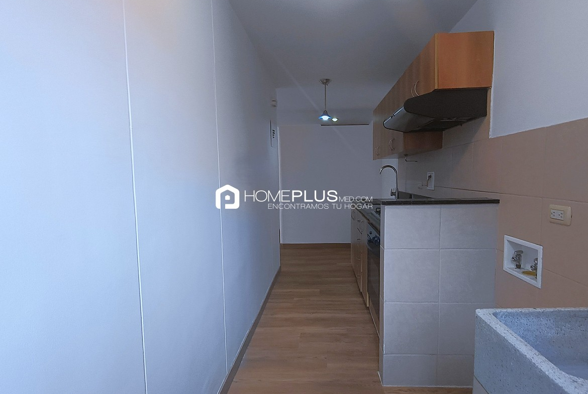 Apartamento en Alquiler En El Poblado, Plaza Oviedo C182 (6)