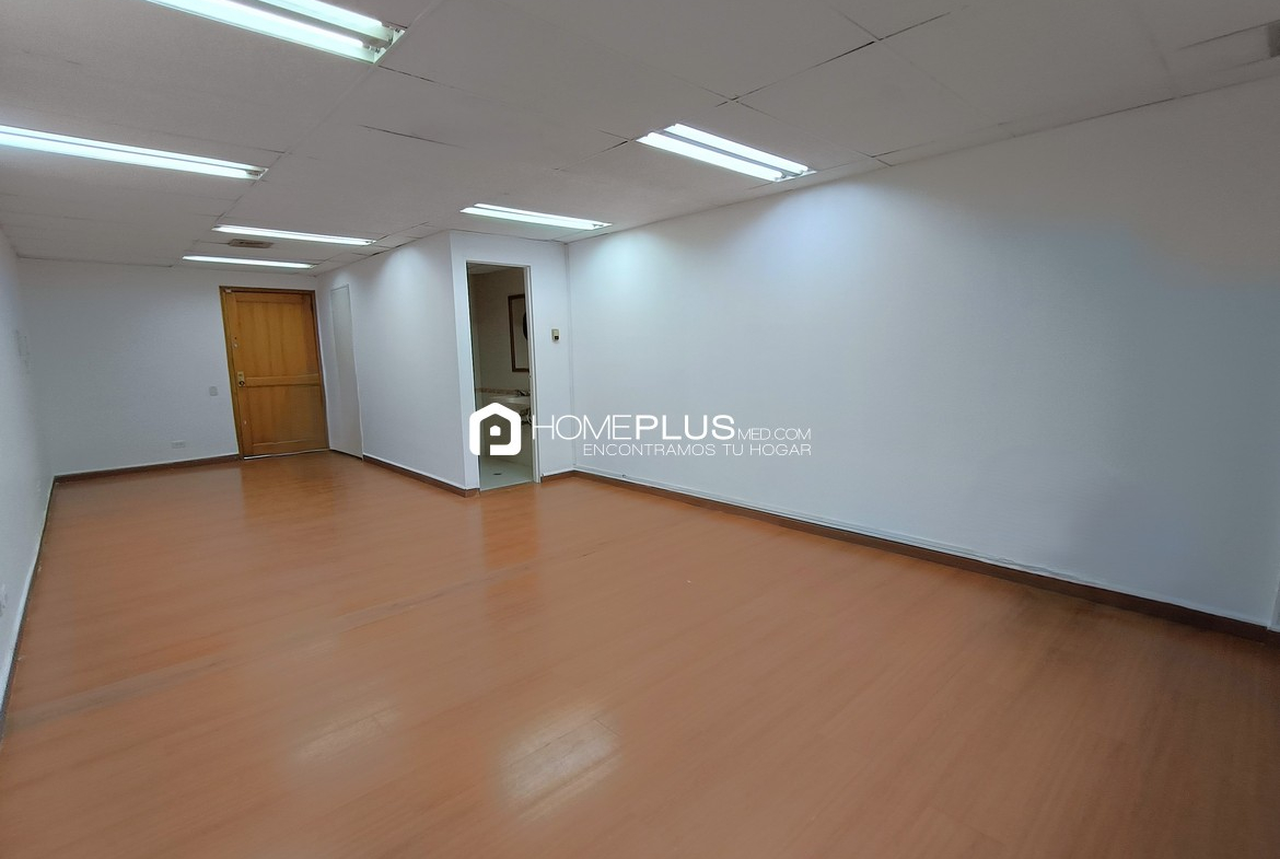 OFICINA EN ALQUILER, EL POBLADO MILLA DE ORO, C181