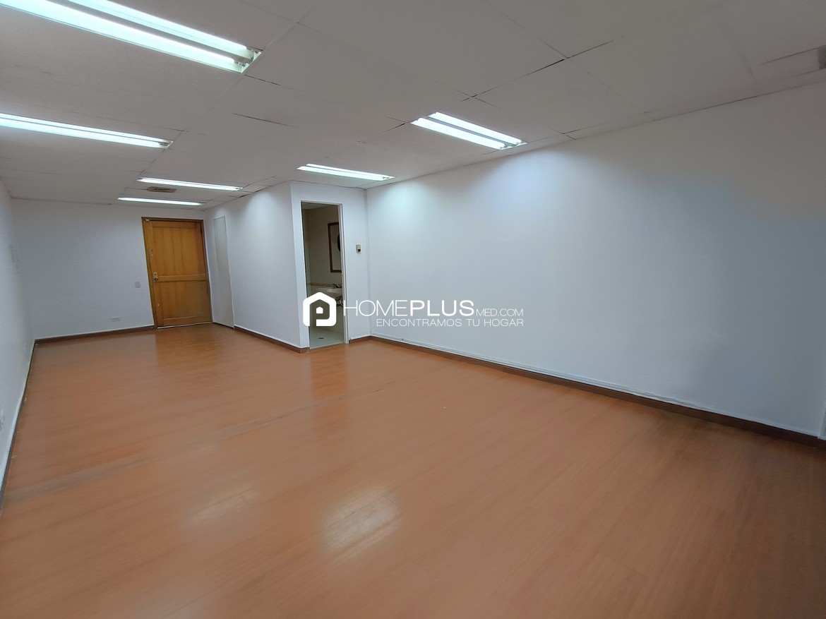 OFICINA EN ALQUILER, EL POBLADO MILLA DE ORO, C181