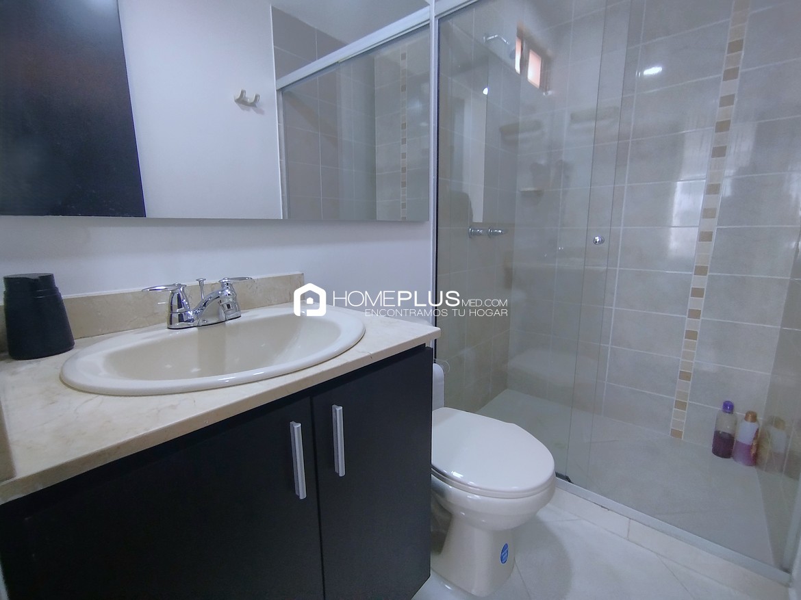 ALQUILER APARTAMENTO AMOBLADO EL POBLADO CIUDAD DEL RIO, A152 PLAZA DEL RIO 1518