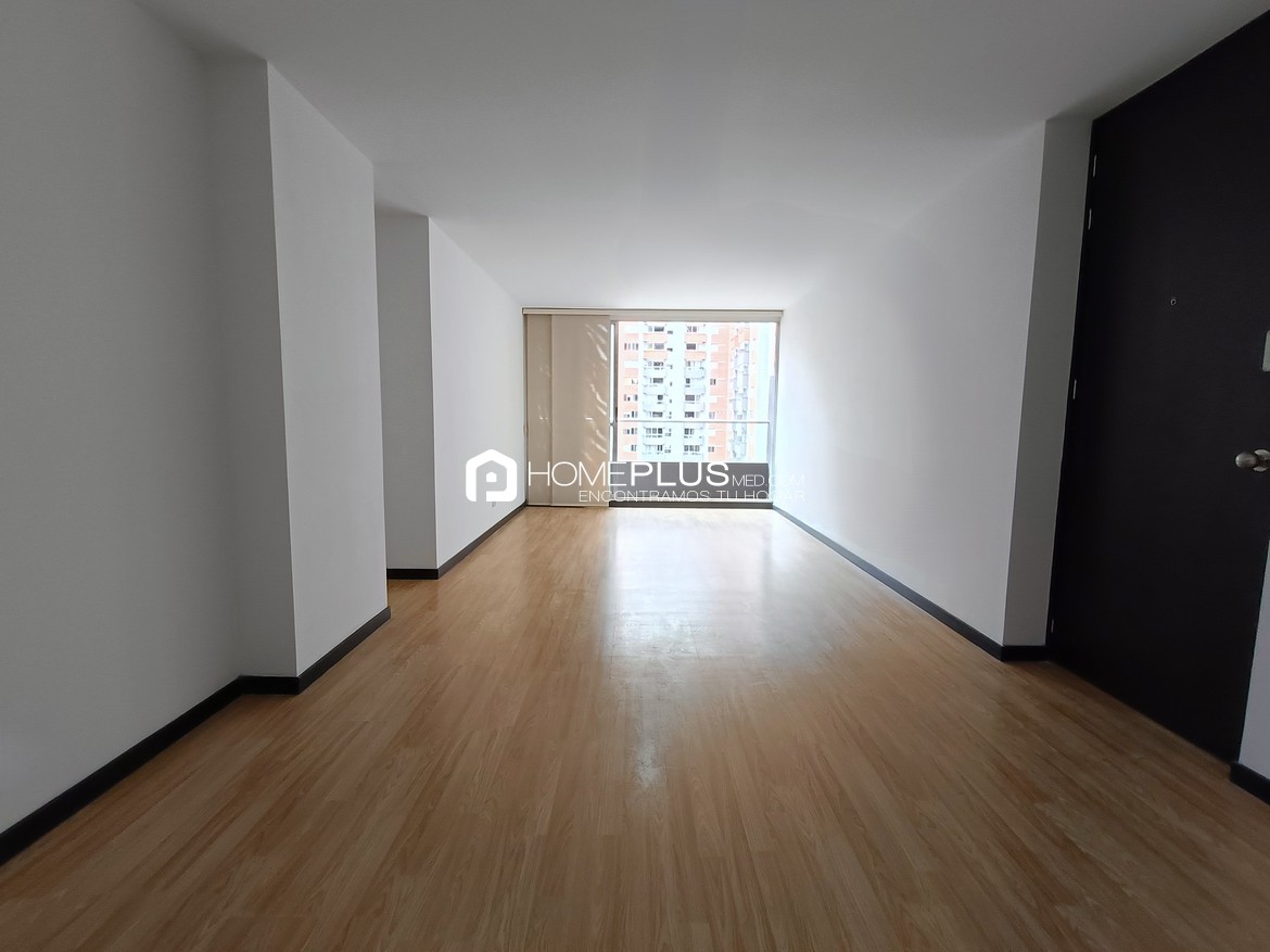 ALQUILER APARTAMENTO EL POBLADO CIUDAD DEL RIO C195 PLAZA DEL RIO 1213