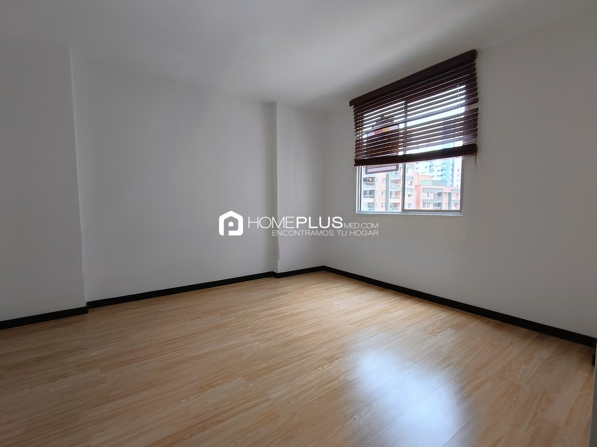 ALQUILER APARTAMENTO EL POBLADO CIUDAD DEL RIO C195 PLAZA DEL RIO 1213