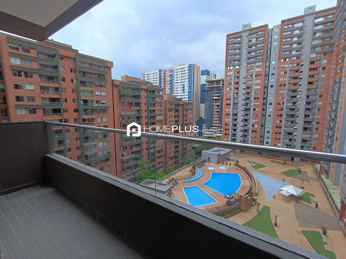 ALQUILER APARTAMENTO EL POBLADO CIUDAD DEL RIO C195 PLAZA DEL RIO 1213
