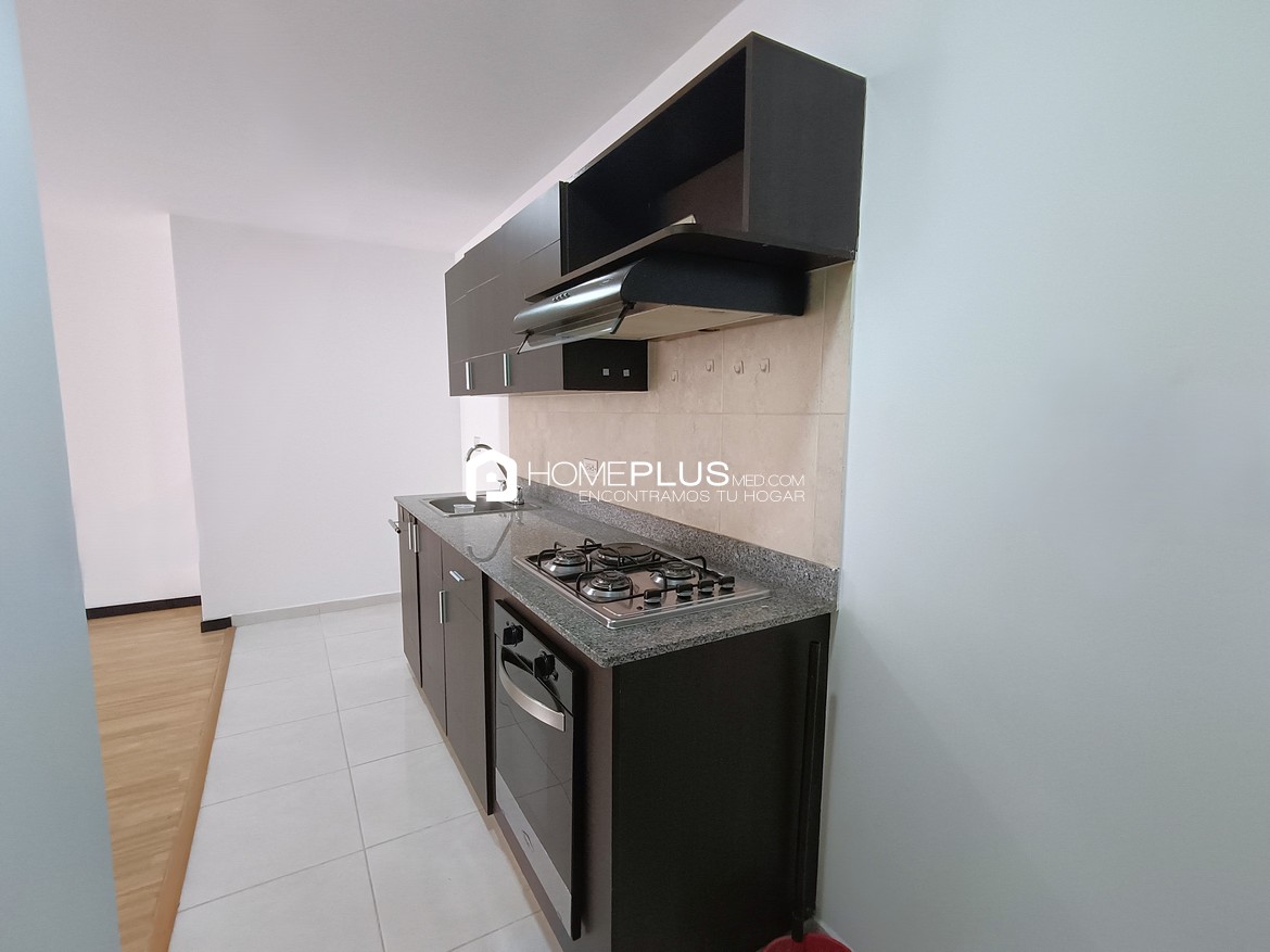 ALQUILER APARTAMENTO EL POBLADO CIUDAD DEL RIO C195 PLAZA DEL RIO 1213