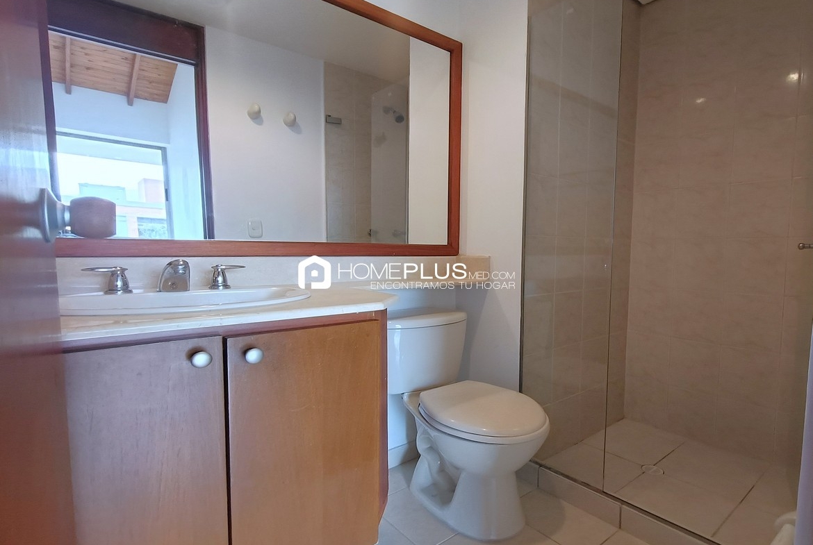 ALQUILER APARTAMENTO ENVIGADO LA CASONA C193 PONTEVEDRA 1106