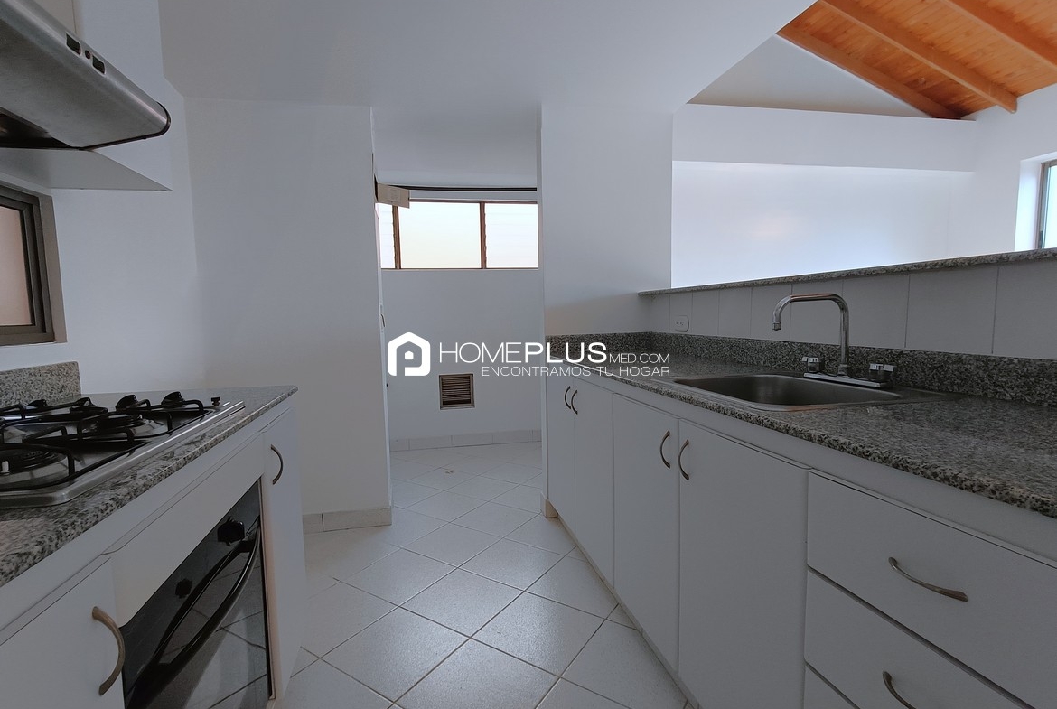 ALQUILER APARTAMENTO ENVIGADO LA CASONA C193 PONTEVEDRA 1106