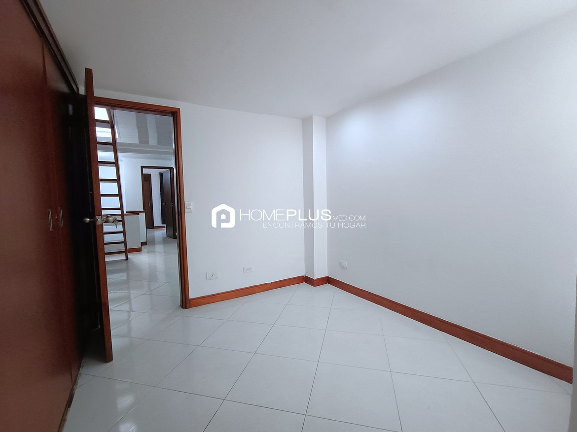 ALQUILER CASA EL POBLADO LOMA DEL INDIO C194 BALUARTE DE SAN DIEGO 3122