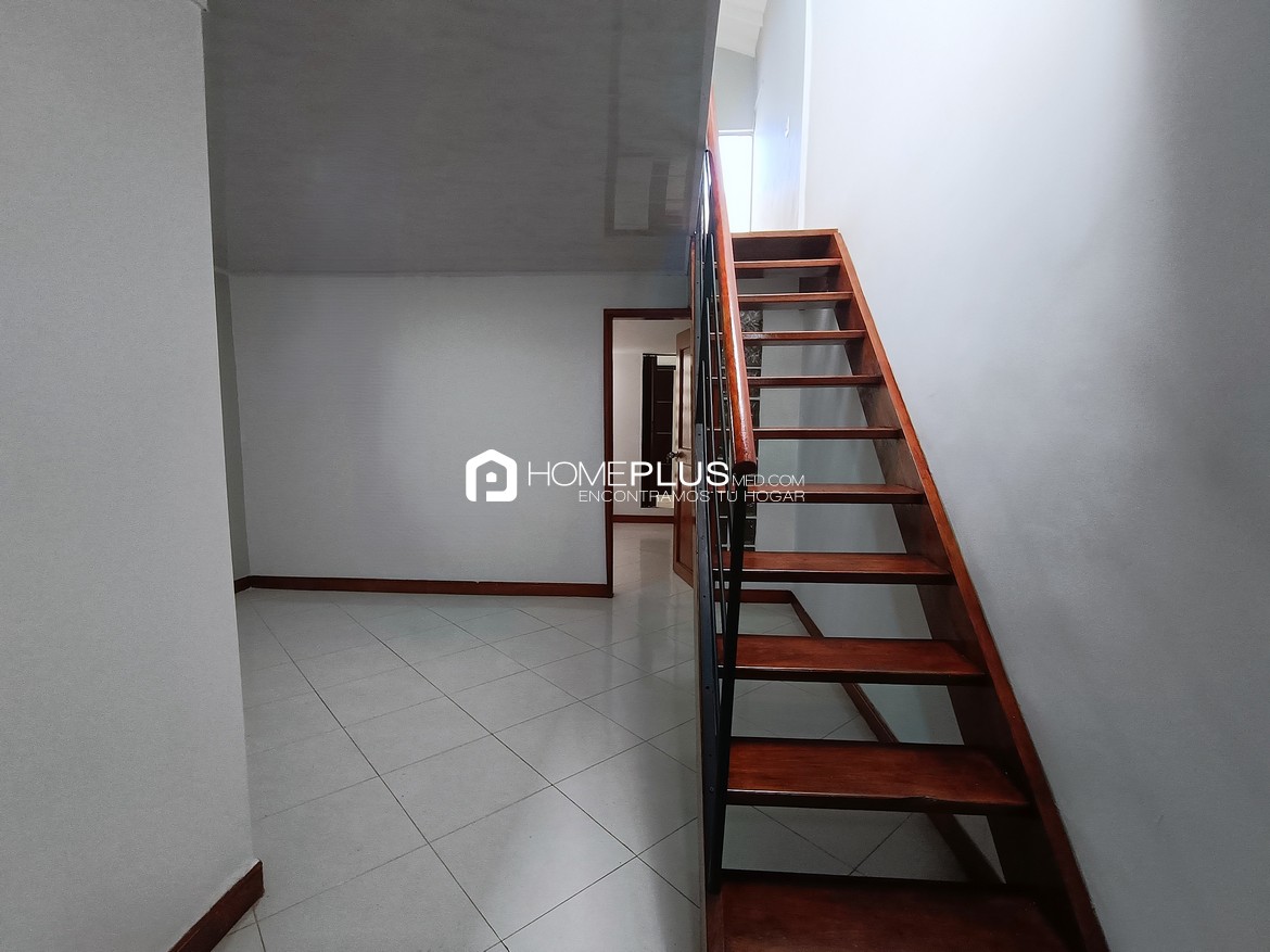 ALQUILER CASA EL POBLADO LOMA DEL INDIO C194 BALUARTE DE SAN DIEGO 3122