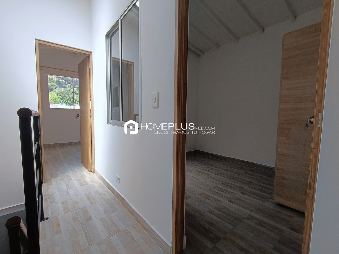 ALQUILER CASA EL POBLADO LOMA DEL INDIO C194 BALUARTE DE SAN DIEGO 3122