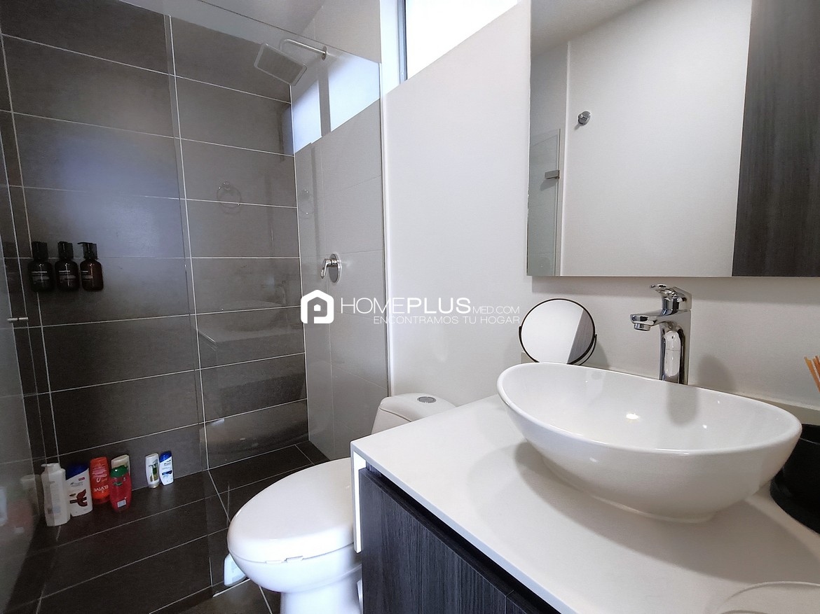 Alquiler de Apartamento Amoblado en El Poblado, Ciudad Del Río . La Riviere A161 (17)