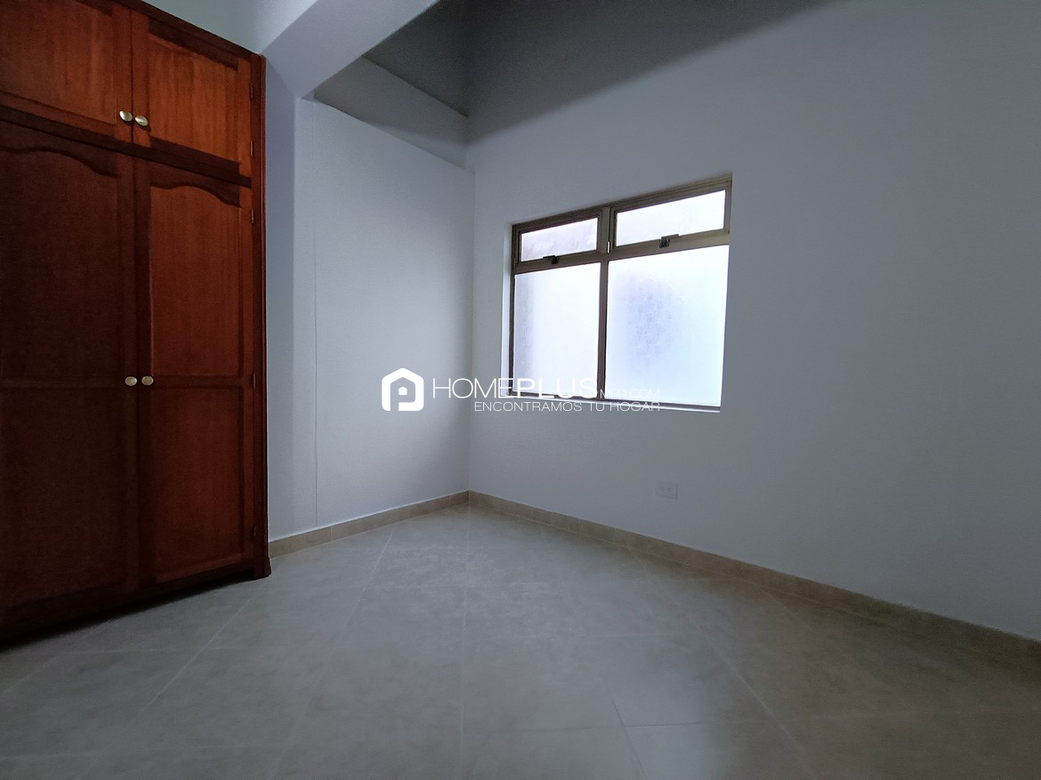 Apartamento En Arriendo En Envigado, Zuñiga. Ed Liset de Zuñiga. C200
