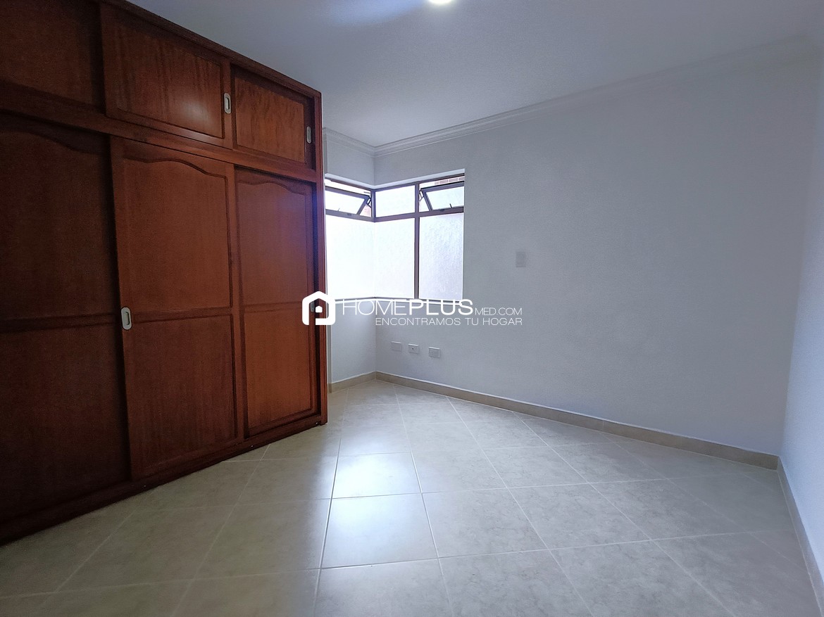 Apartamento En Arriendo En Envigado, Zuñiga. Ed Liset de Zuñiga. C200