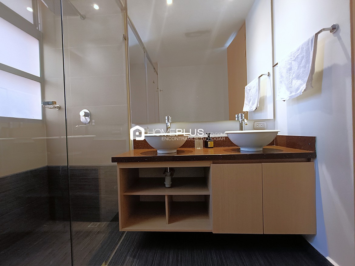 Apartamento En Arriendo En Envigado,Villa Jardín. Via Serrano C202