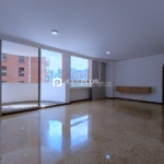 Apartamento En Arriendo En El Poblado, Milla De Oro. Asturias C206
