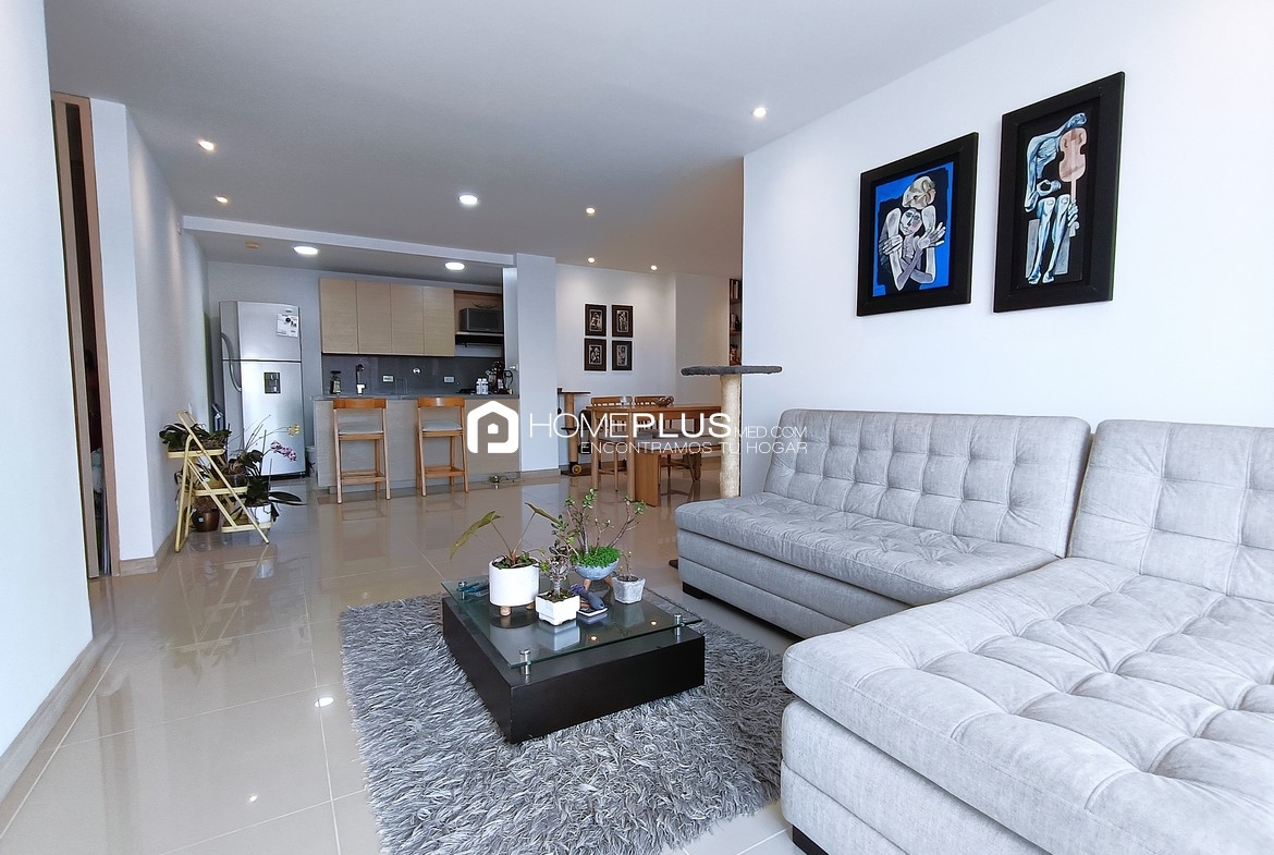 Apartamento En Venta En Envigado, Villa Jardín. Vía Serrano V116