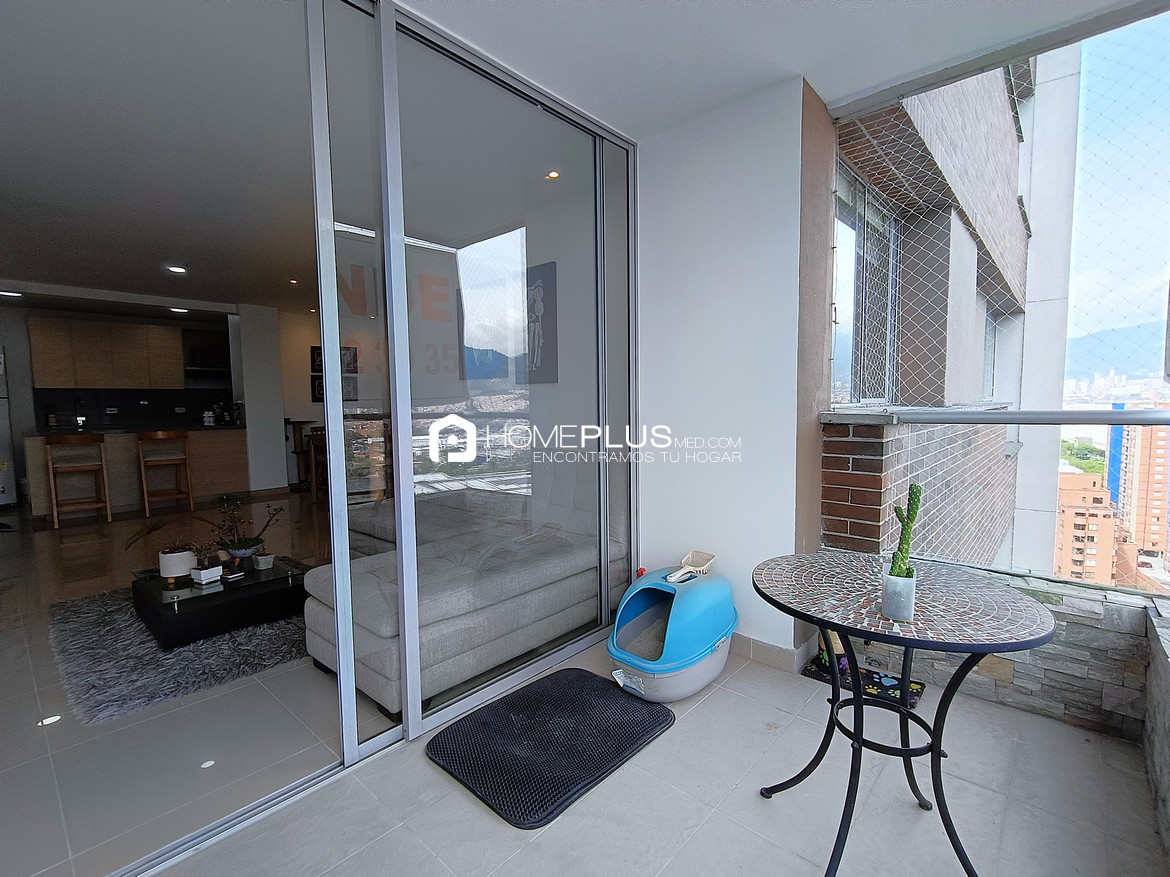 Apartamento En Venta En Envigado, Villa Jardín. Vía Serrano V116