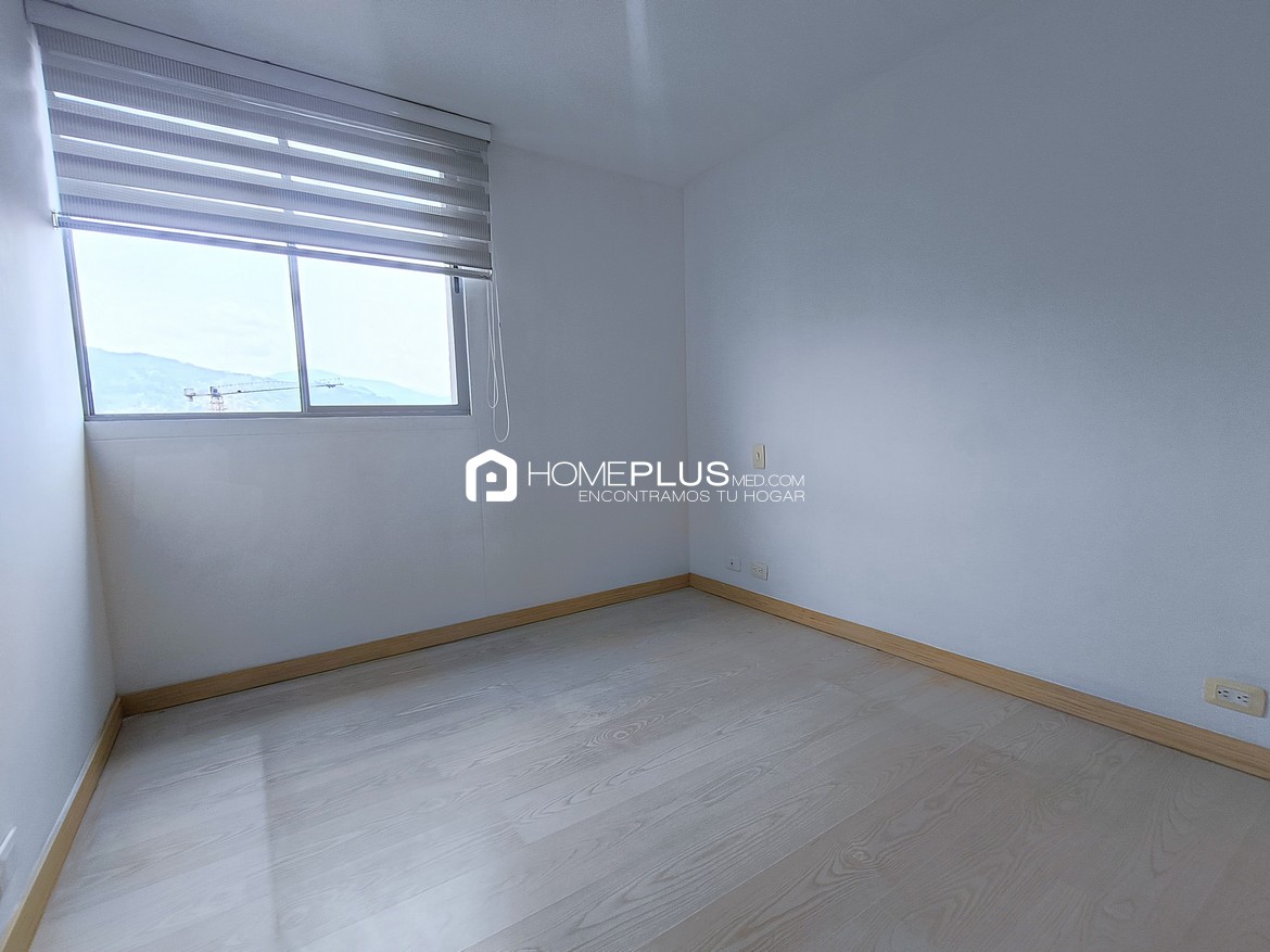 Apartamento En Venta En Envigado, Villa Jardín. Vía Serrano V118