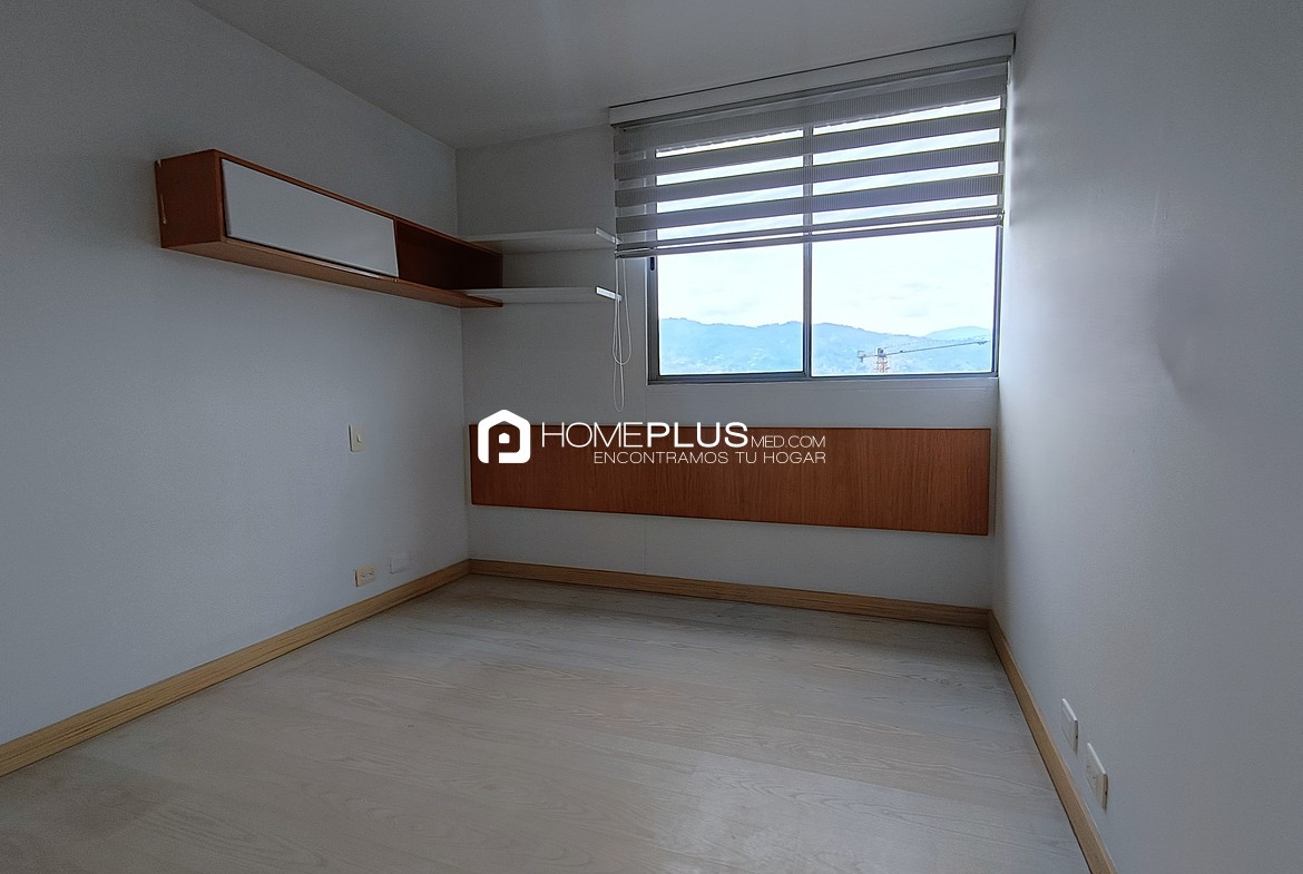 Apartamento En Venta En Envigado, Villa Jardín. Vía Serrano V118
