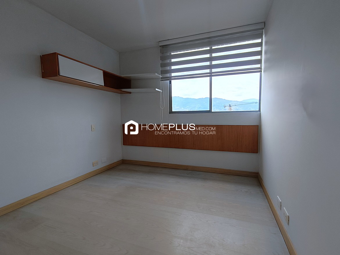 Apartamento En Venta En Envigado, Villa Jardín. Vía Serrano V118