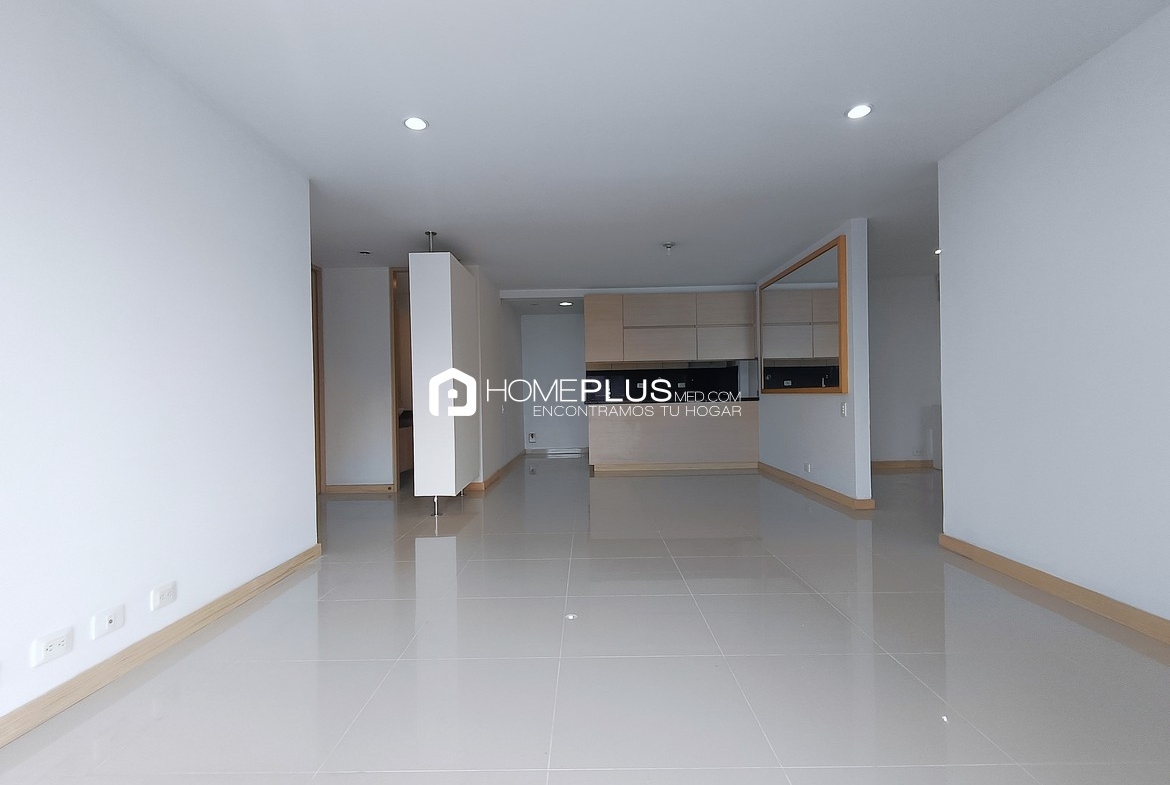 Apartamento En Venta En Envigado, Villa Jardín. Vía Serrano V118