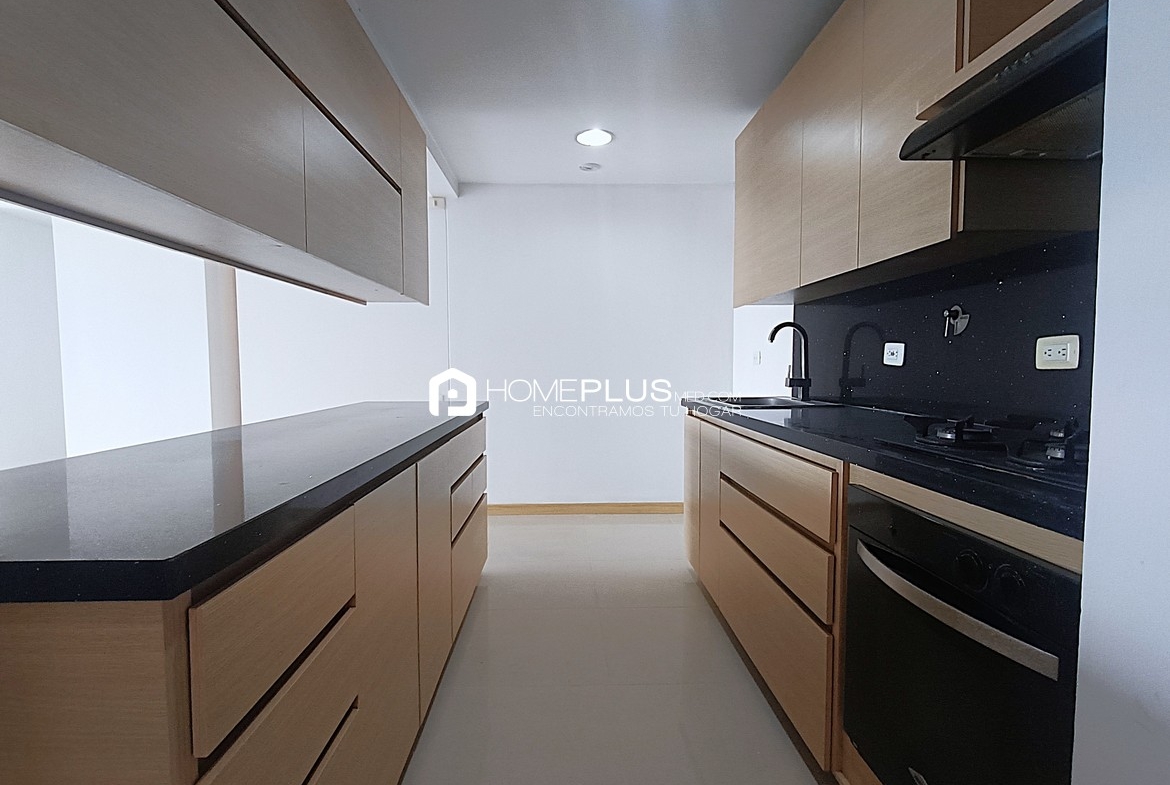 Apartamento En Venta En Envigado, Villa Jardín. Vía Serrano V118