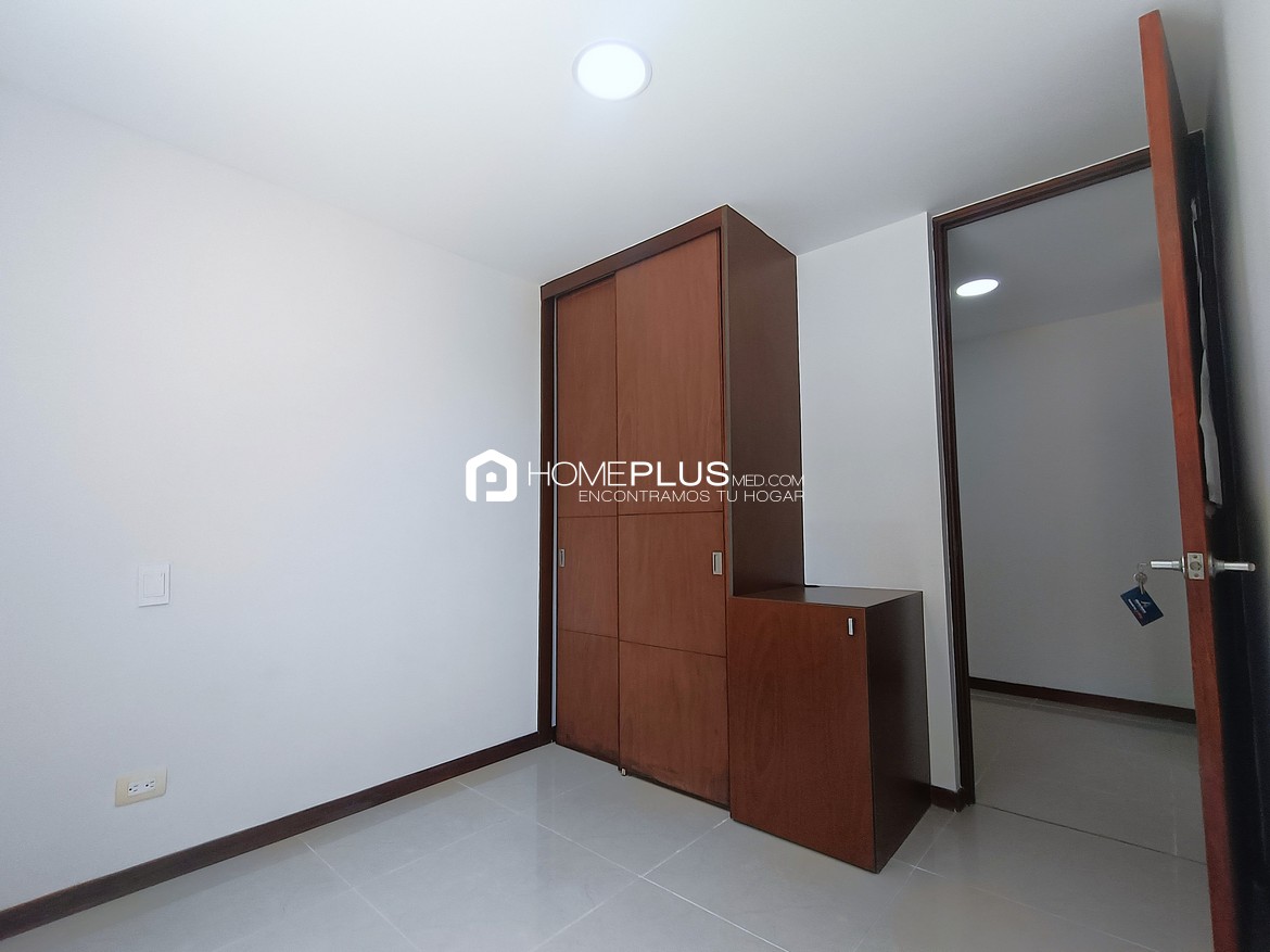 Apartamento en Alquiler En El Poblado, Ciudad del Rio. Parque Central Del Rio C191 (14)