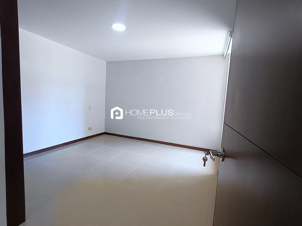 Apartamento en Alquiler En El Poblado, Ciudad del Rio. Parque Central Del Rio C191 (17)