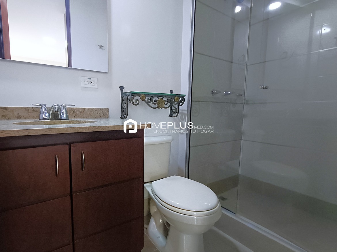 Apartamento en Alquiler En El Poblado, Ciudad del Rio. Parque Central Del Rio C191 (19)