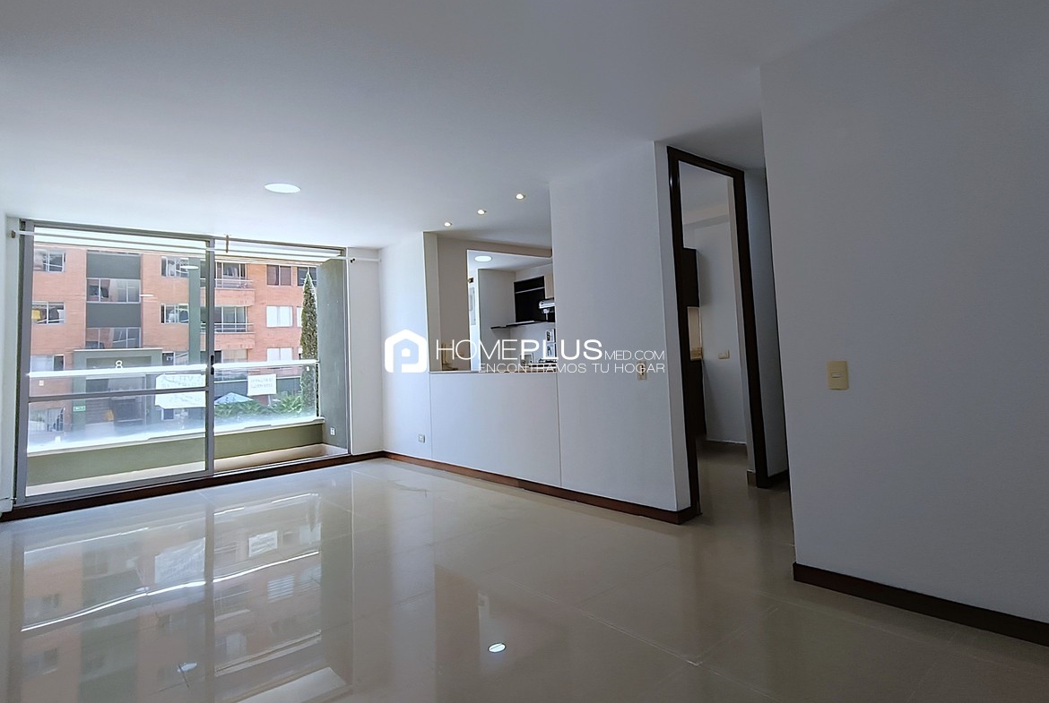 Apartamento en Alquiler En El Poblado, Ciudad del Rio. Parque Central Del Rio C191 (8)