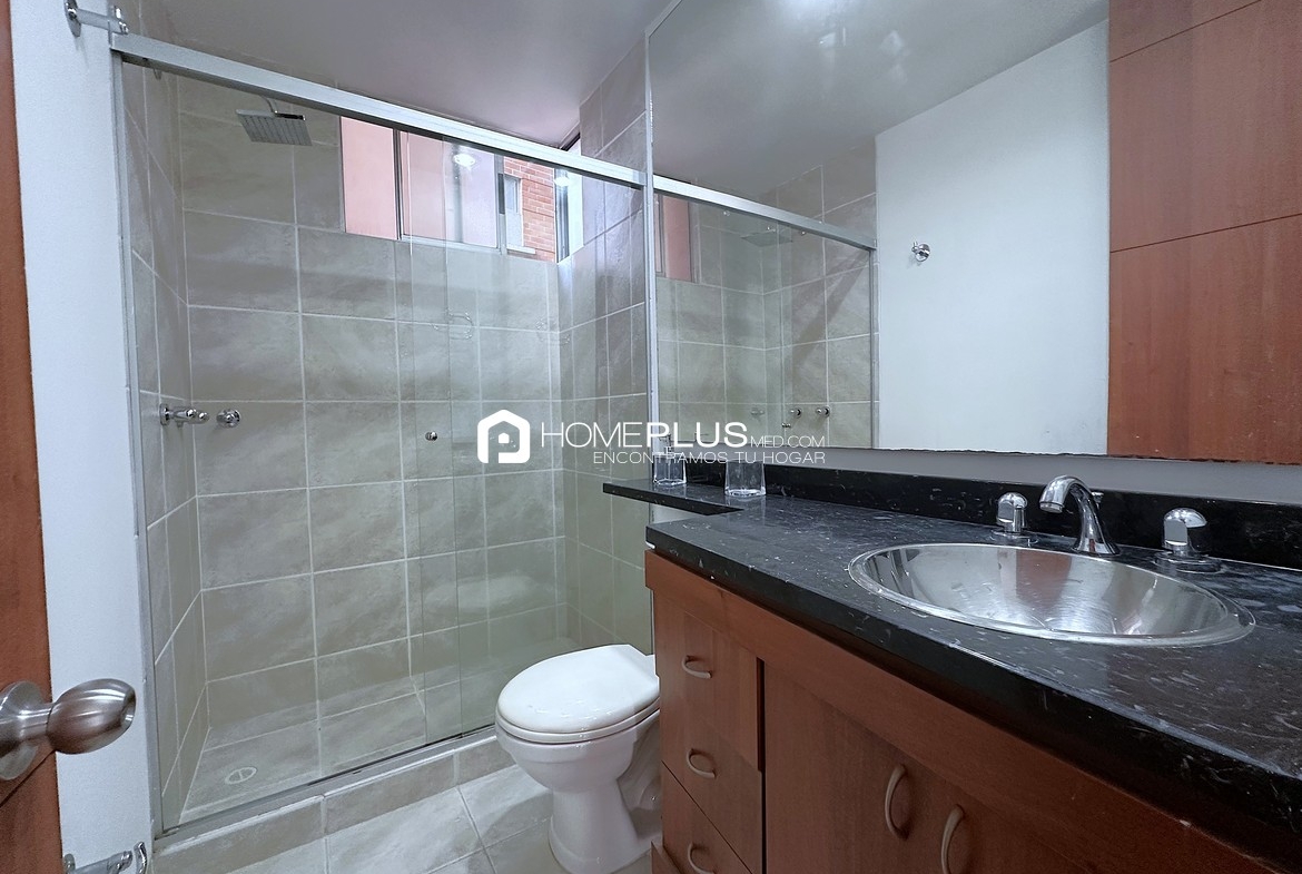 Apartamento en Venta En El Poblado, El Tesoro. Twins V108