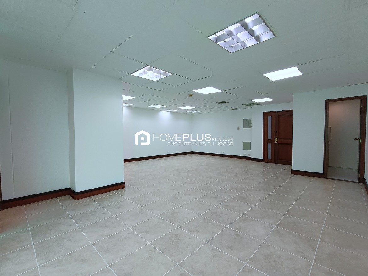 OFICINA EN ALQUILER, EL POBLADO MILLA DE ORO, C184