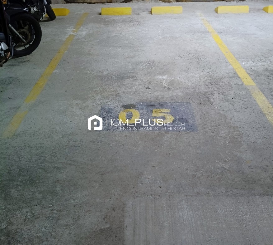 OFICINA EN ALQUILER, EL POBLADO MILLA DE ORO, C184