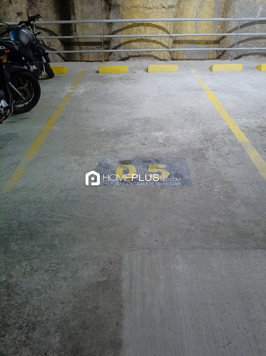 OFICINA EN ALQUILER, EL POBLADO MILLA DE ORO, C184