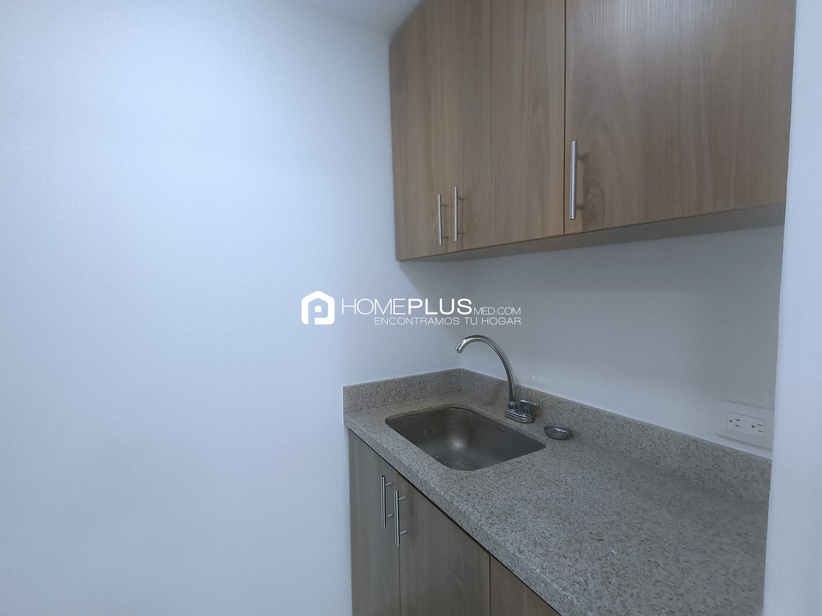 OFICINA EN ALQUILER, EL POBLADO MILLA DE ORO, C188