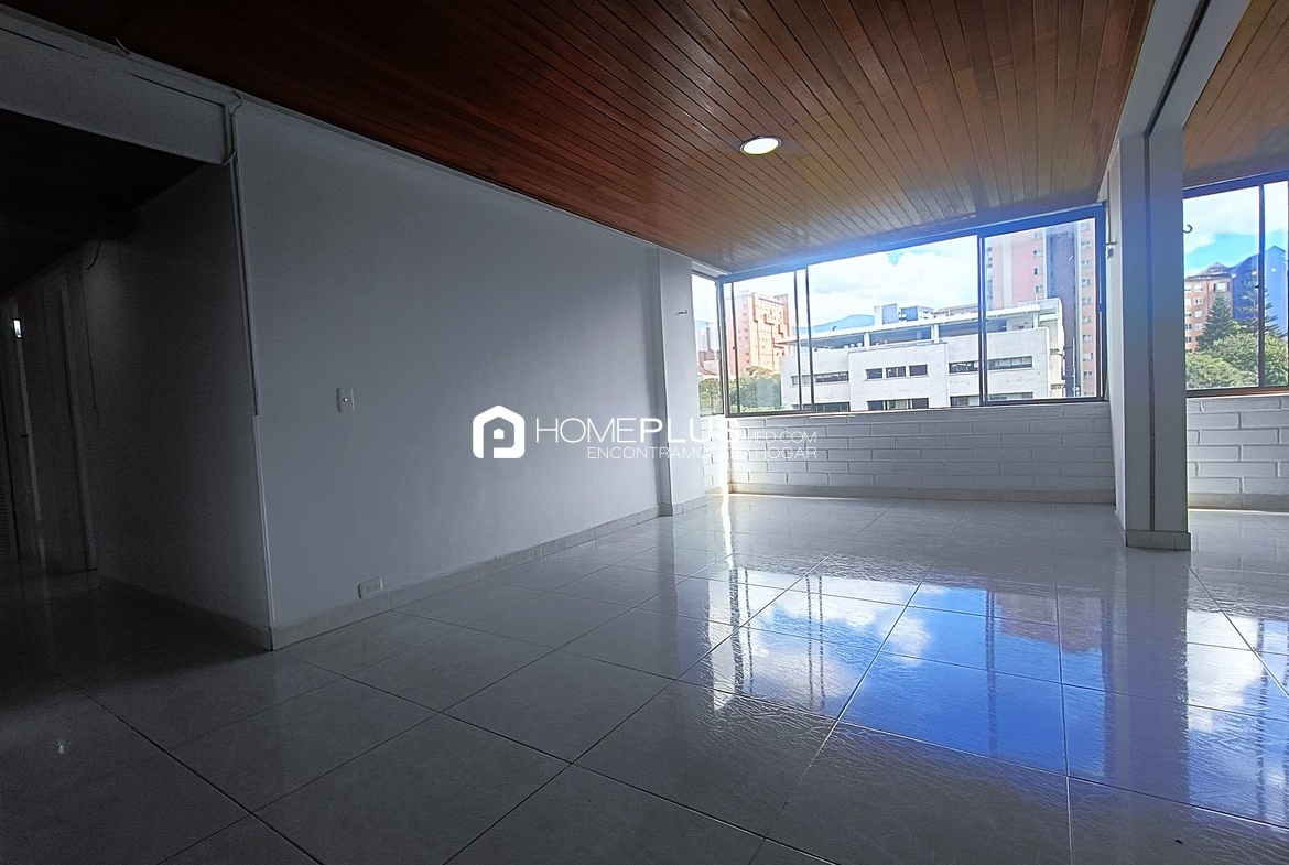 Venta de Apartamento El Poblado, La Aguacatala. Villa Jardín 1 V107 (1)