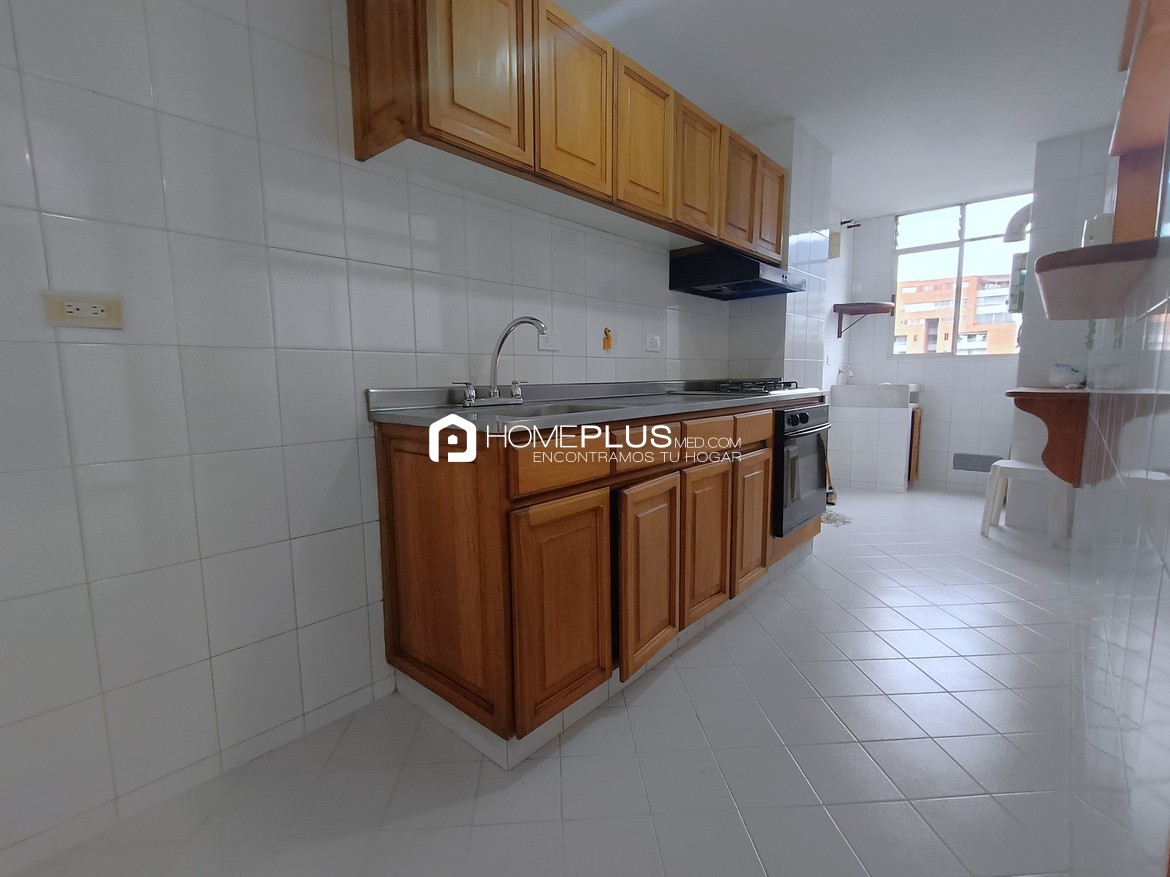 ALQUILER APARTAESTUDIO EL POBLADO PATIO BONITO C213 VEGAS DE PATIO BONITO 802