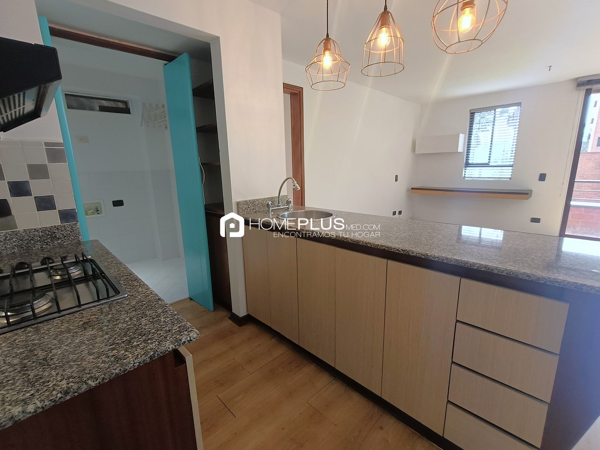 ALQUILER APARTAESTUDIO EL POBLADO TESORO C215 LIVERPOOL 301