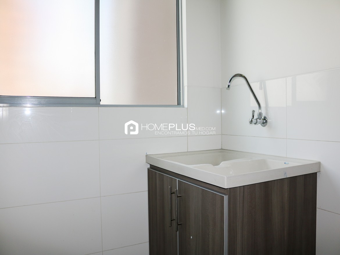 ALQUILER APARTAMENTO AMOBLADO EL POBLADO MILLA DE ORO A156 ATENAS 1303