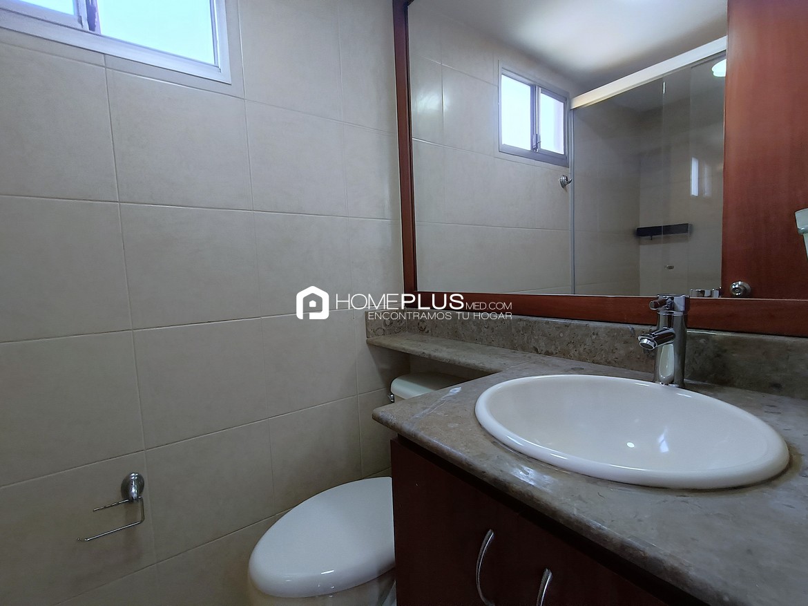 ALQUILER APARTAMENTO AMOBLADO EL POBLADO MILLA DE ORO A164 PLAZA OVIEDO 2015