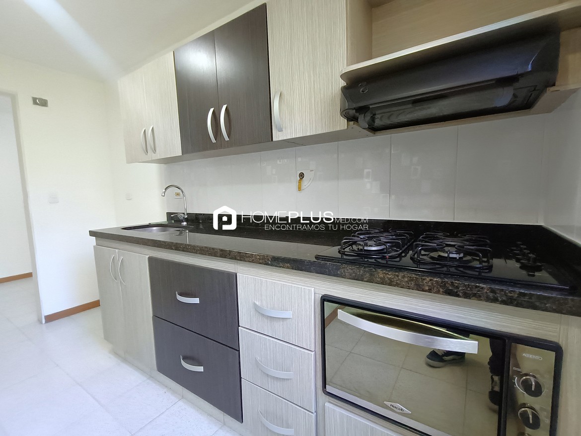 ALQUILER APARTAMENTO EL POBLADO SAN JULIAN C226 BOSQUES DEL GUAMAL 404