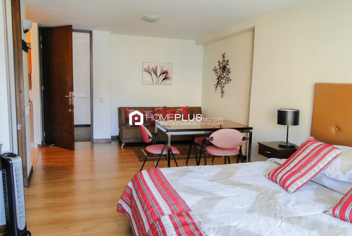 Alquiler de Apartamento Amoblado en El Poblado, Milla De Oro. Torre Oviedo. A340 (5)