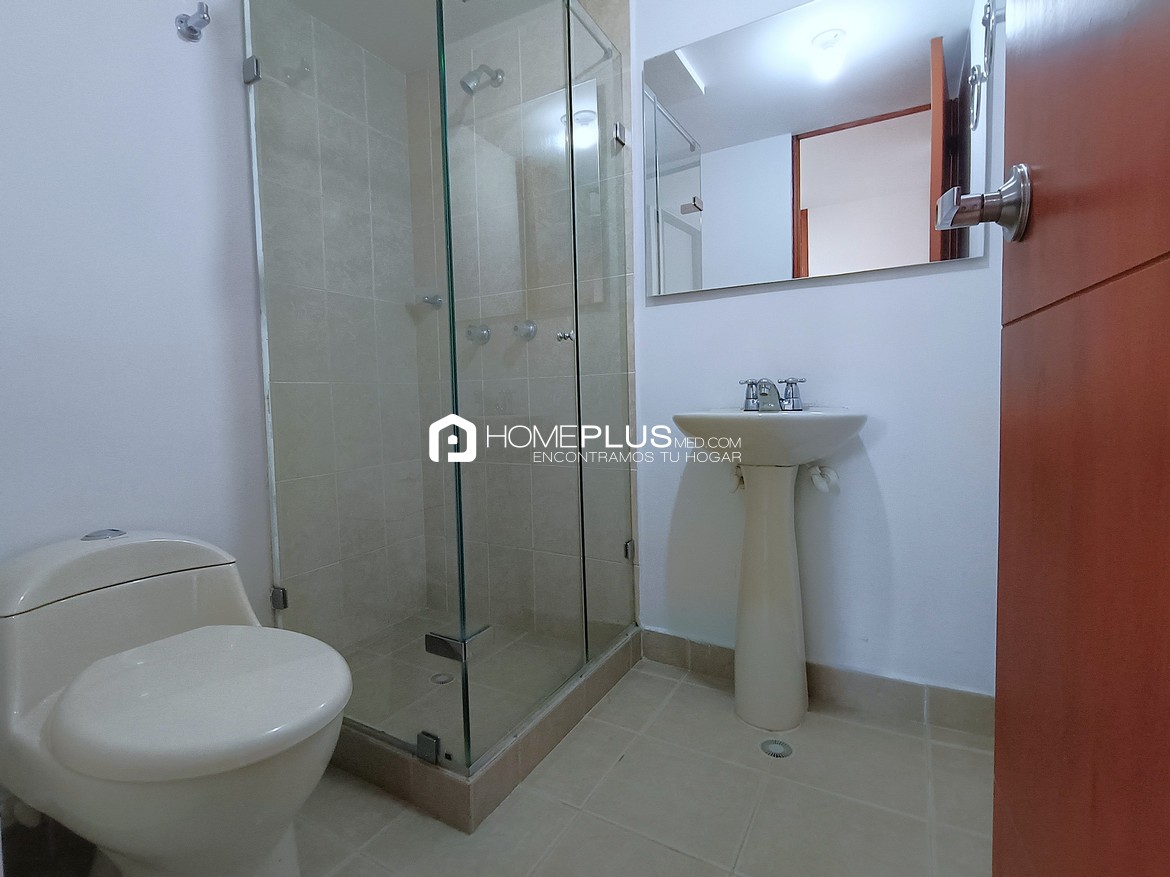 Alquiler de Apartamento Amoblado en El Poblado, Provenza. Pigal. A162