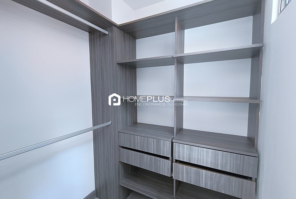 Alquiler de Apartamento en El Poblado, Castropol. Ariza De Castropol. C222