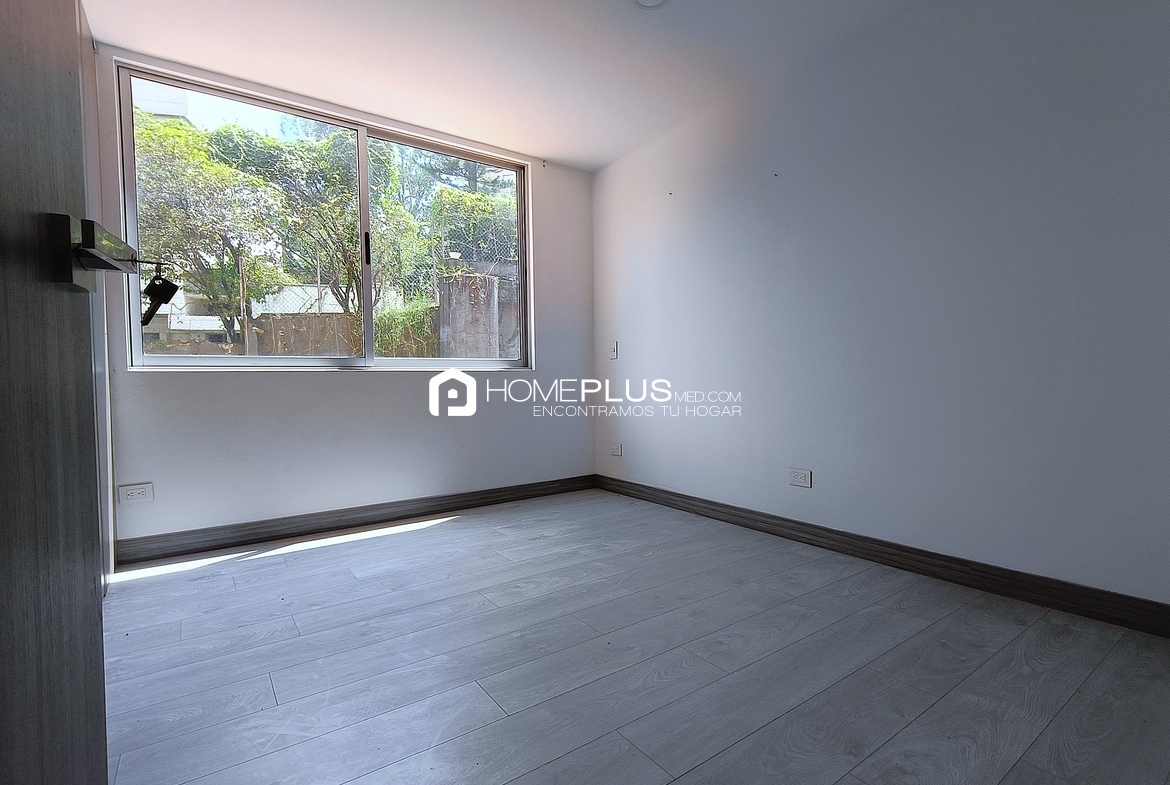 Alquiler de Apartamento en El Poblado, Castropol. Ariza De Castropol. C222